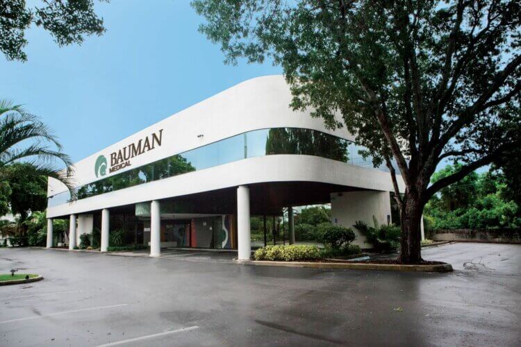 Looking for the Best in Hair Restoration? Why Bauman Medical Stands Out.